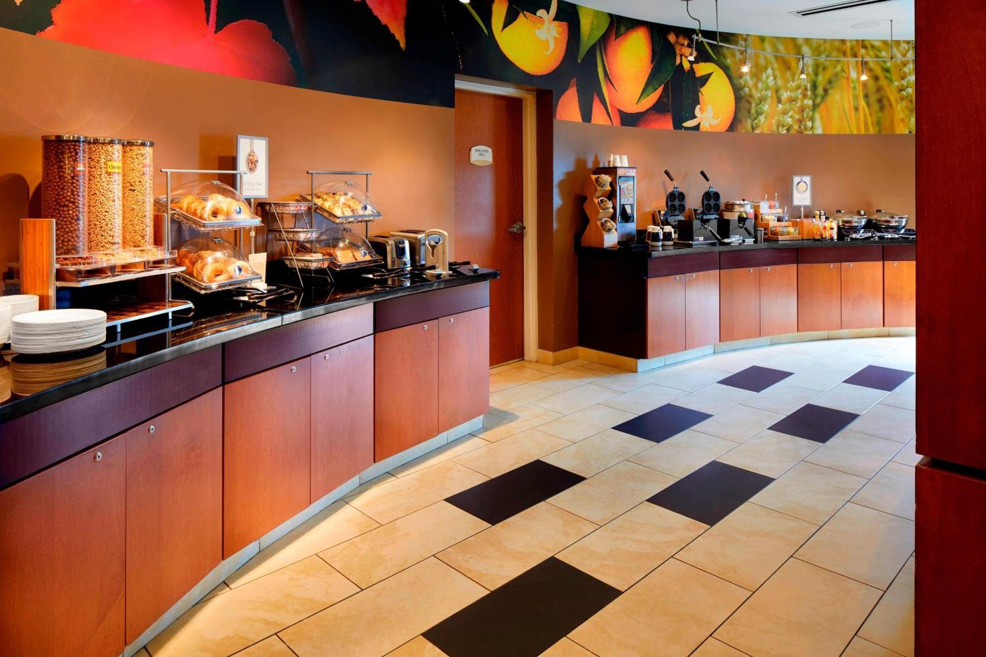 Fairfield Inn & Suites By Marriott Cumberland Zewnętrze zdjęcie